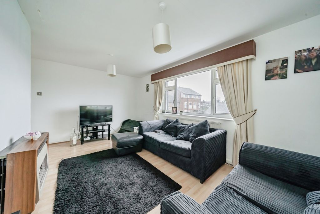 Property photo 2 of 14 Living Room