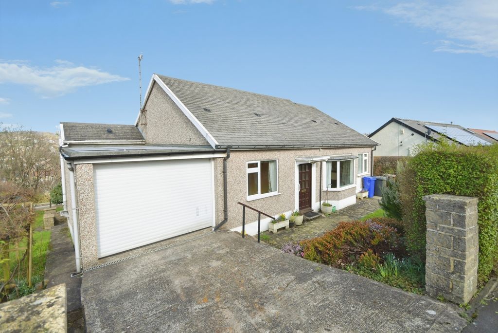 Property photo 1 of 19 Pbox-Img.Jpg