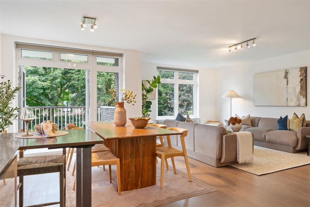 Property photo 3 of 13 3.Jpg