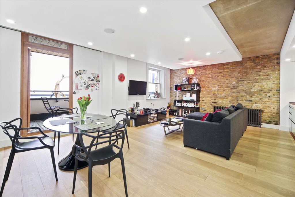 Property photo 1 of 9 Image