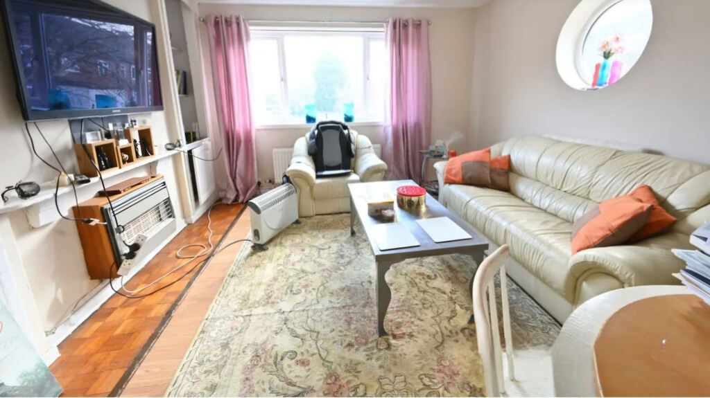 Property photo 1 of 7