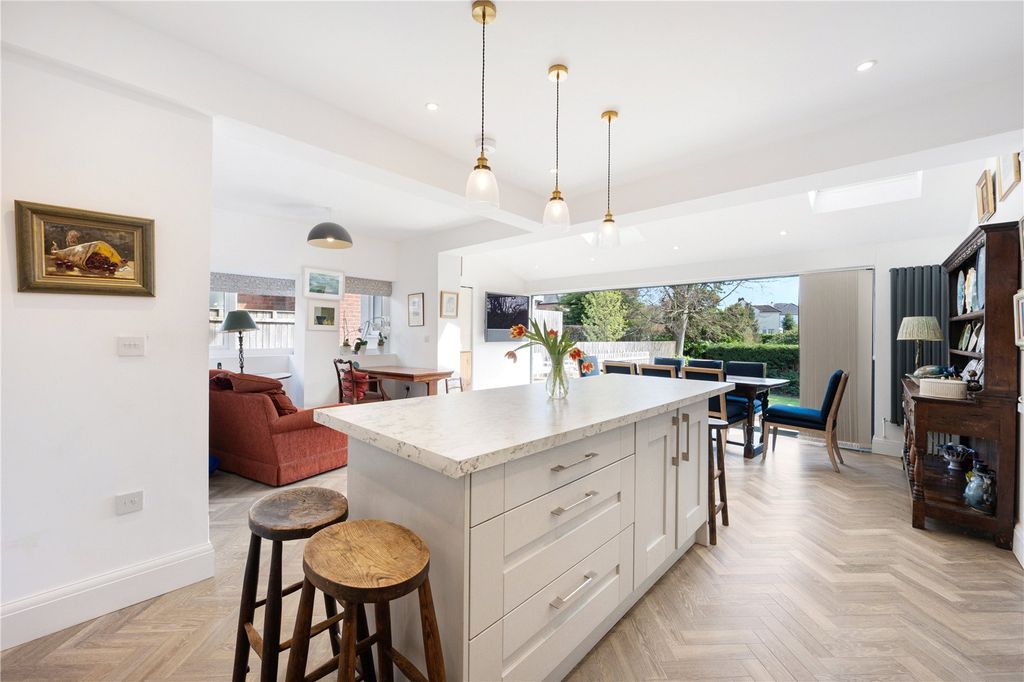 Property photo 2 of 14 Kitchen