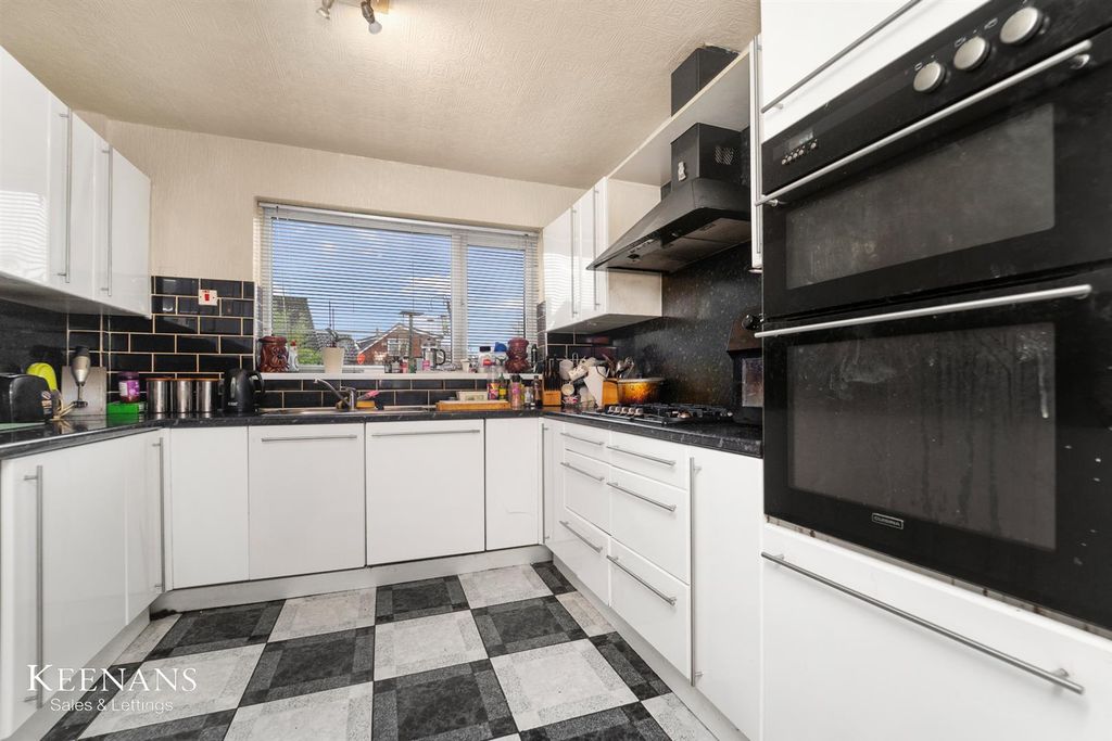 Property photo 3 of 20 3.Jpg