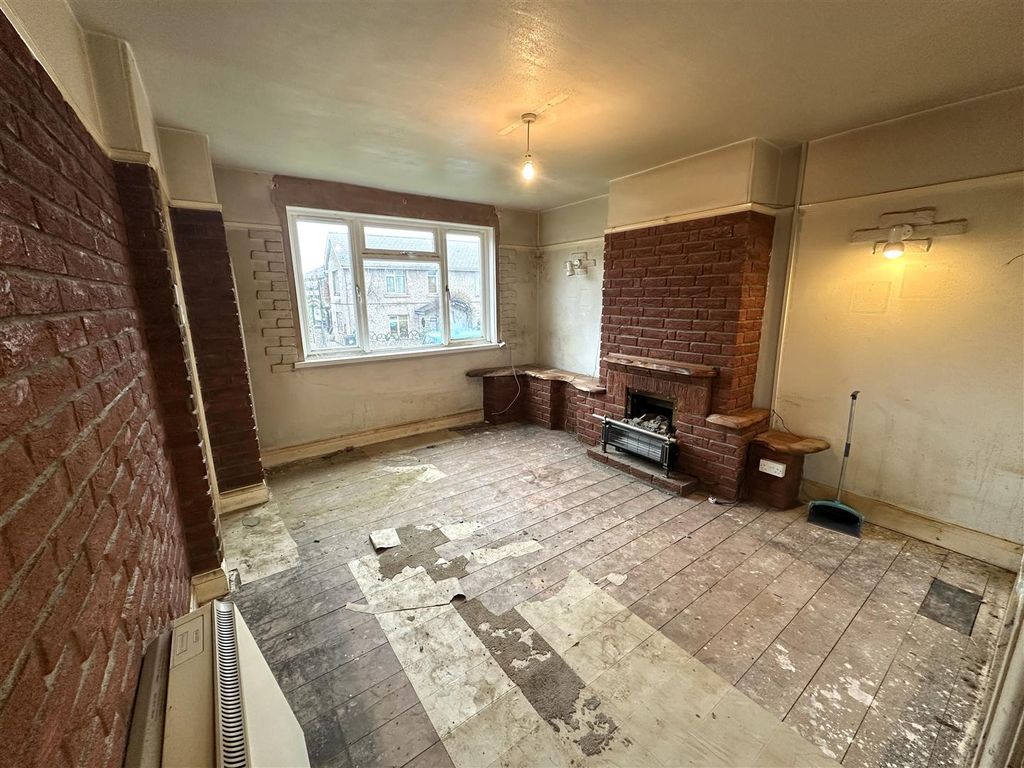 Property photo 3 of 13 20251215_115526587_Ios.Jpg