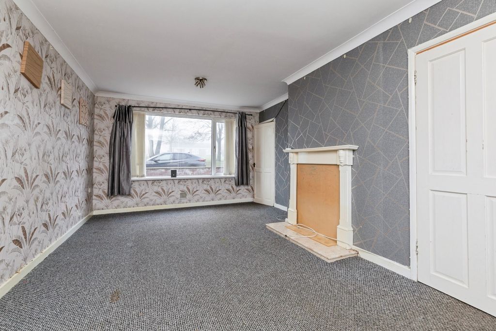 Property photo 3 of 20 Pbox-Img.Jpg