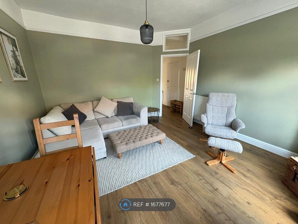 Property photo 1 of 15 Living Room