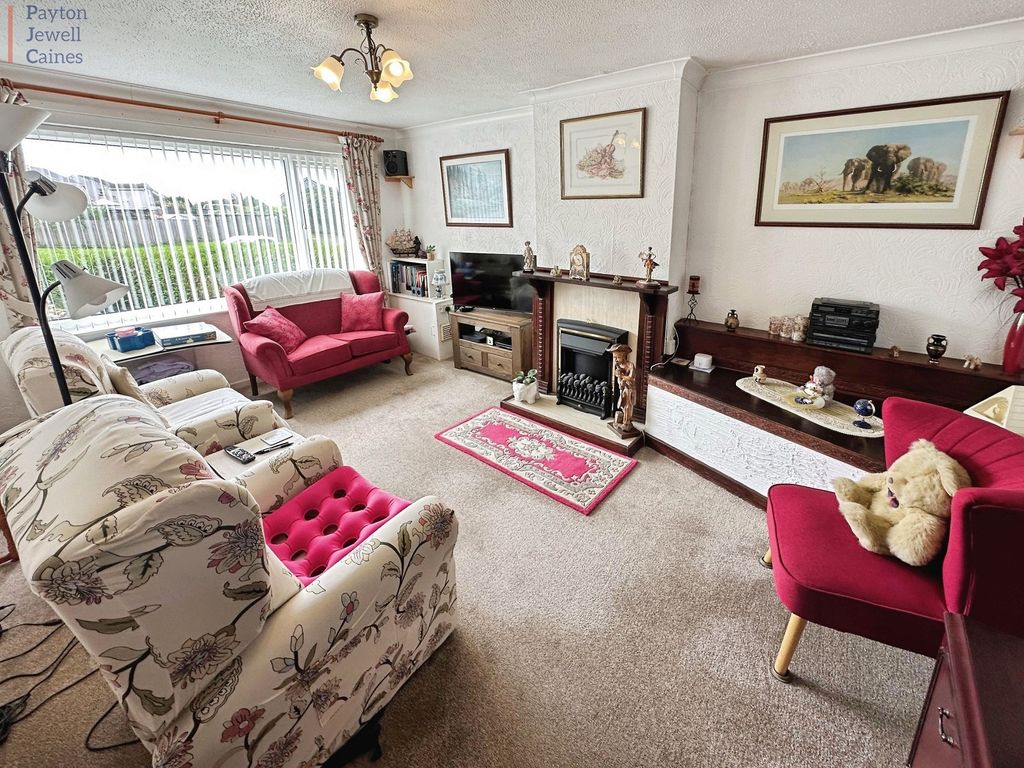 Property photo 2 of 11 Not Specified