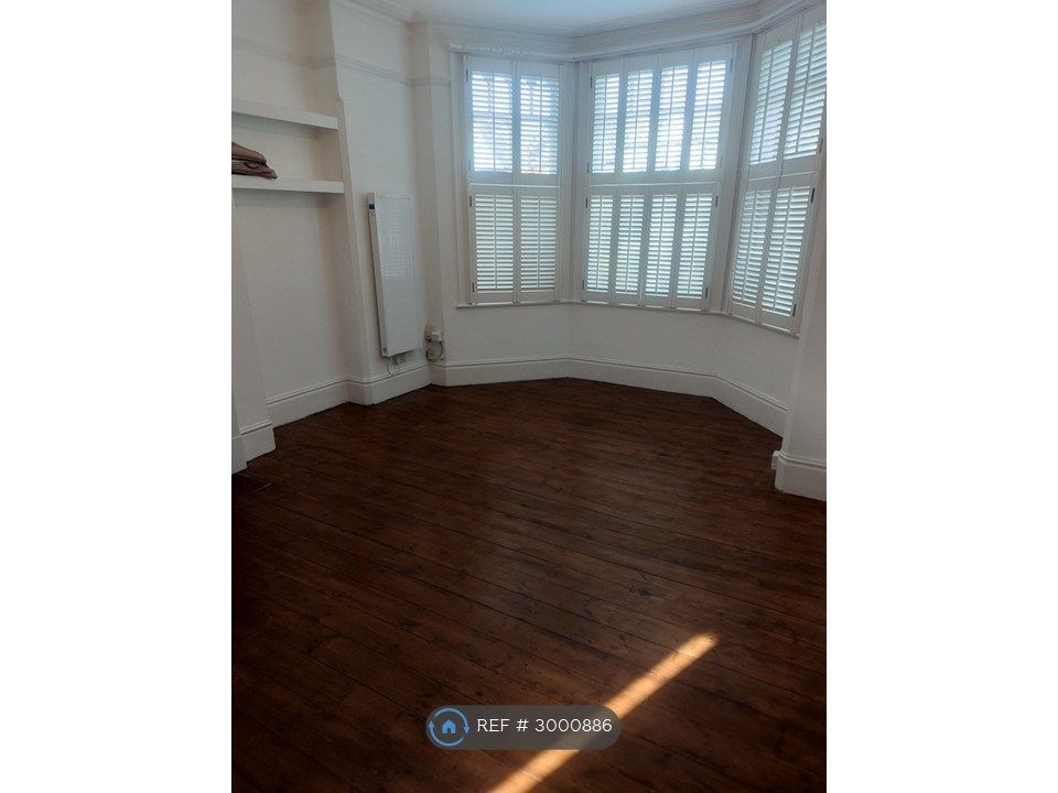 Property photo 1 of 4