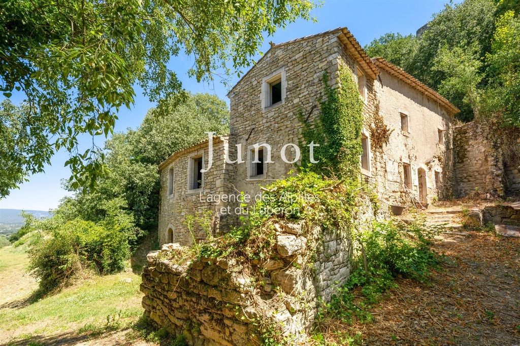 Property photo 1 of 10 Ménerbes - House To Renovate With View