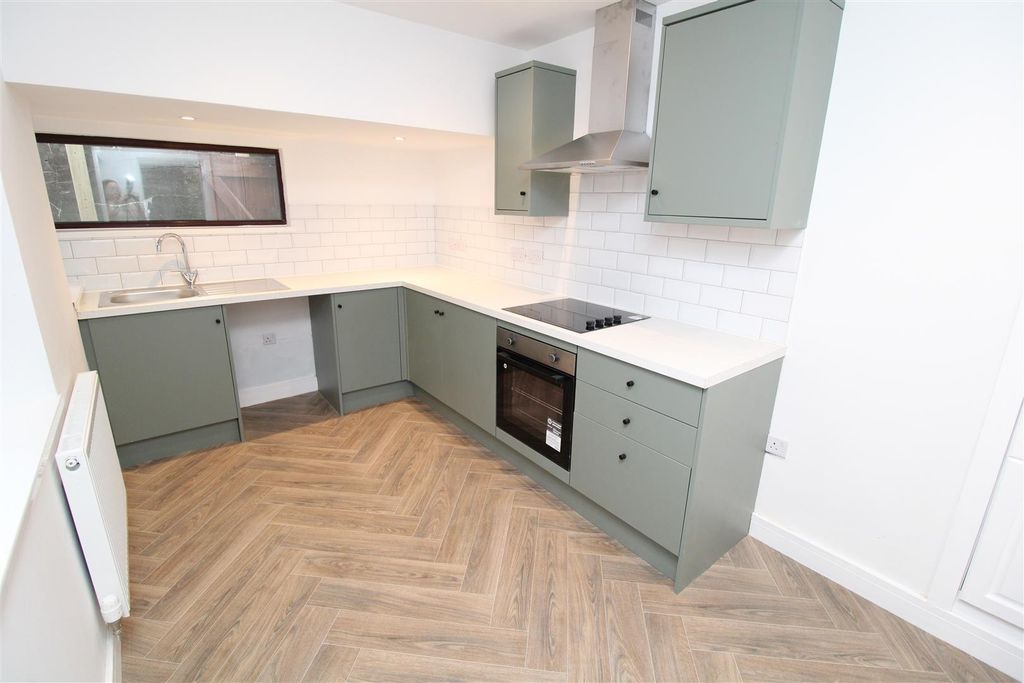 Property photo 1 of 24 Img_5069.Jpg