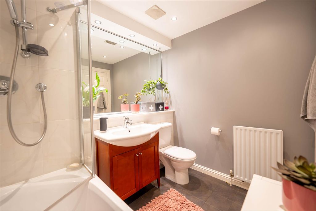 Additional image 38 of 4 bed property for saleGraybank Road, Perth PH2