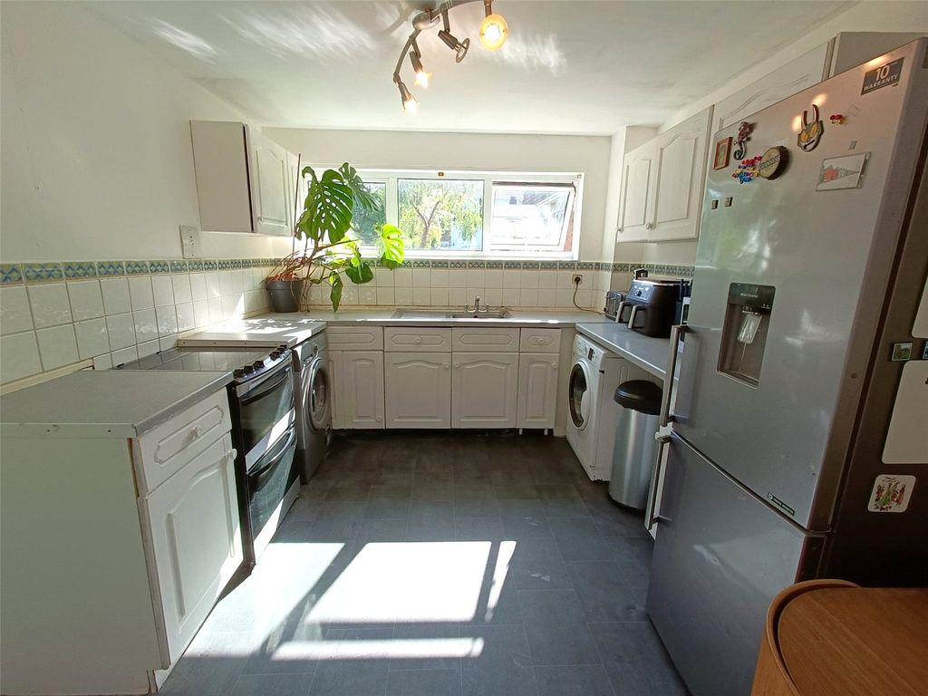 Property photo 2 of 10 Picture No. 49