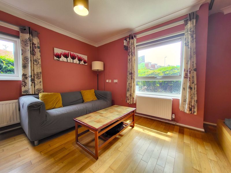 Property photo 2 of 7 Photo 2