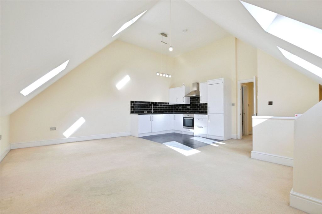 Property photo 3 of 14 Living Area