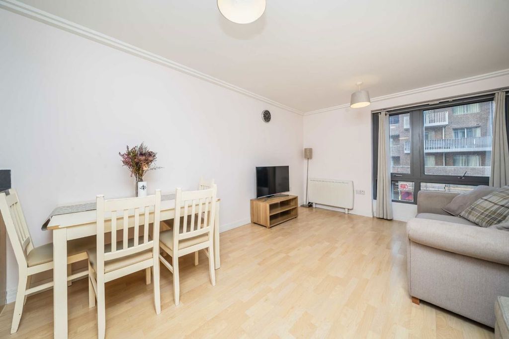 Property photo 2 of 4