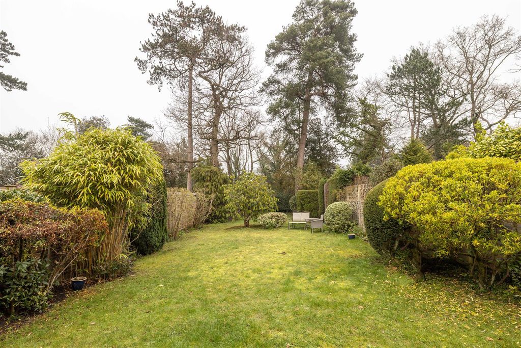 Property photo 3 of 18