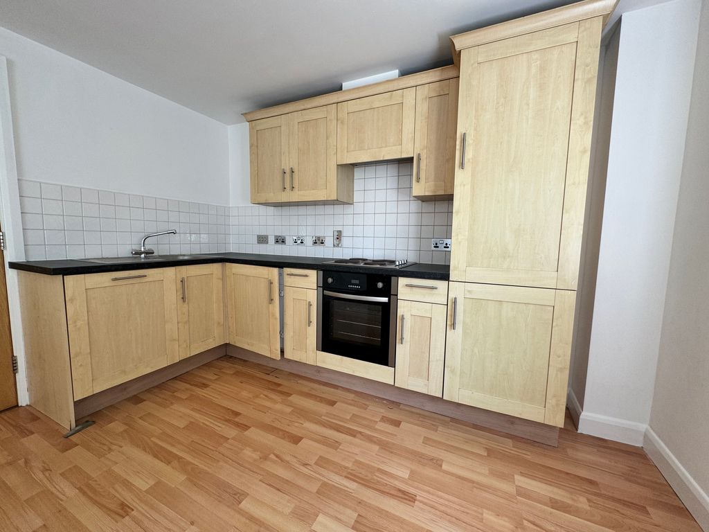 Property photo 2 of 9 Img_4490