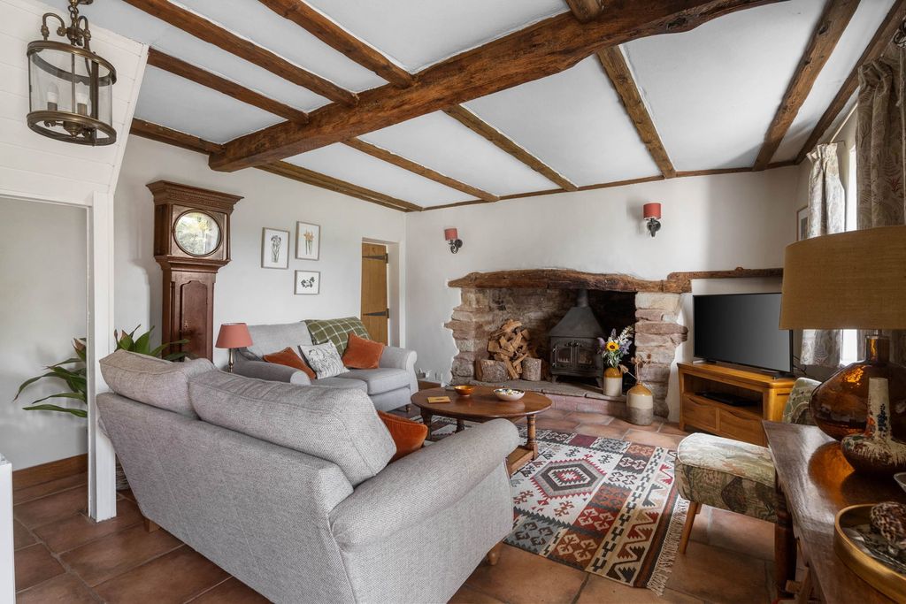Property photo 3 of 38