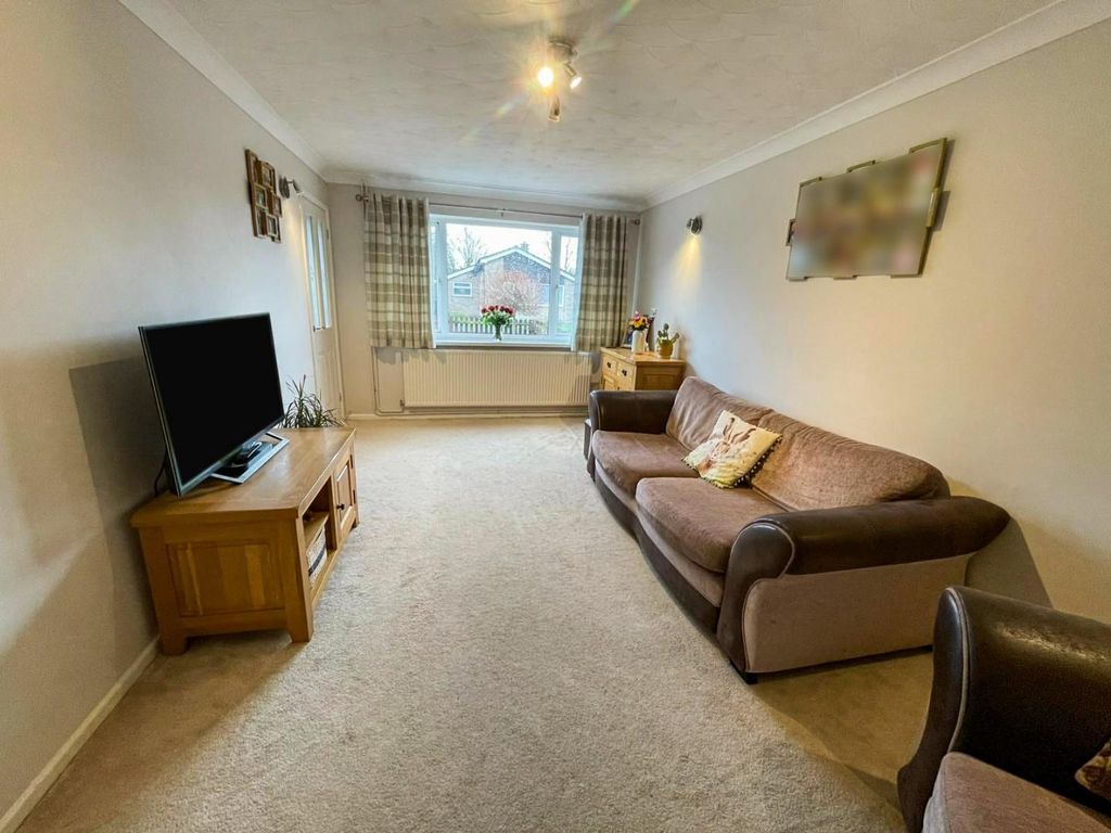 Property photo 3 of 11 Tlc_Ccd40640-2776-485F-A56c-A2644Bf8Dff0_4575434.J