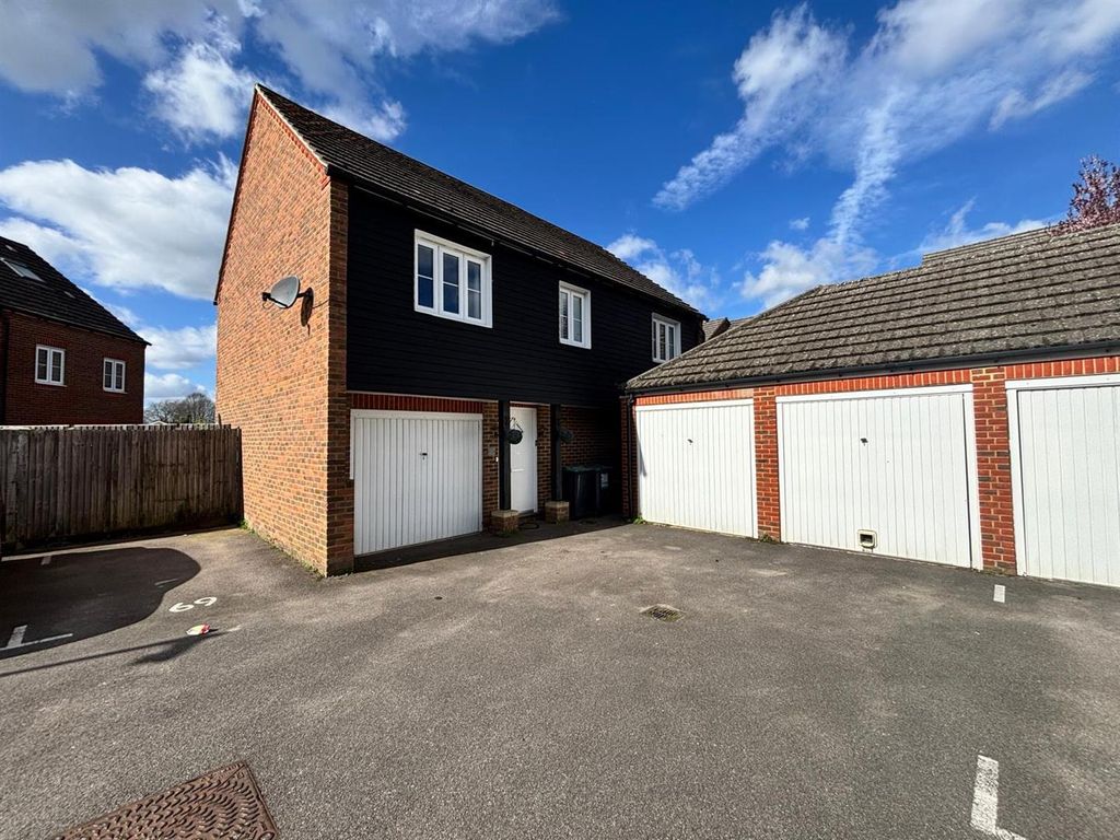 Property photo 1 of 9 Front Bf.Jpg