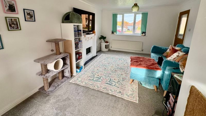 Property photo 3 of 13 Photo 12