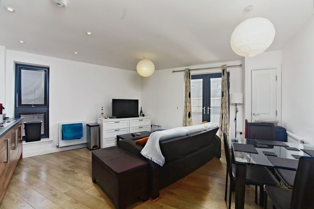 Property photo 1 of 15 674974A5-5E3A-F111-88B5-7Ced8d6B4B86