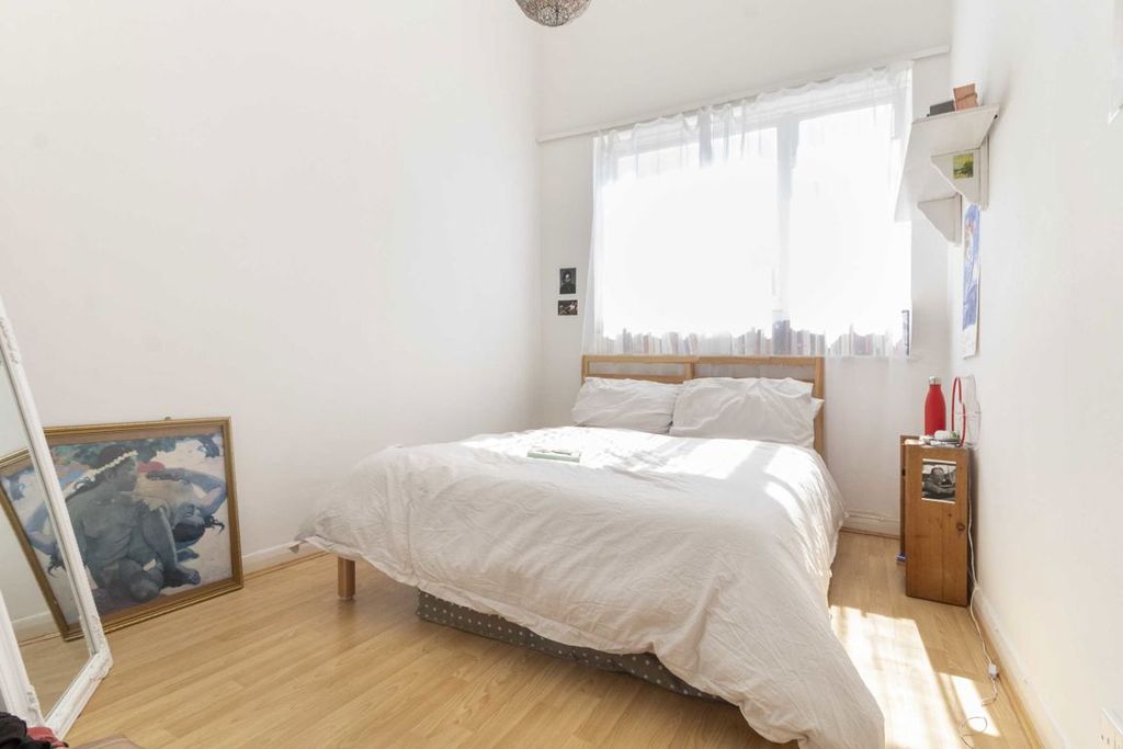 Property photo 3 of 3