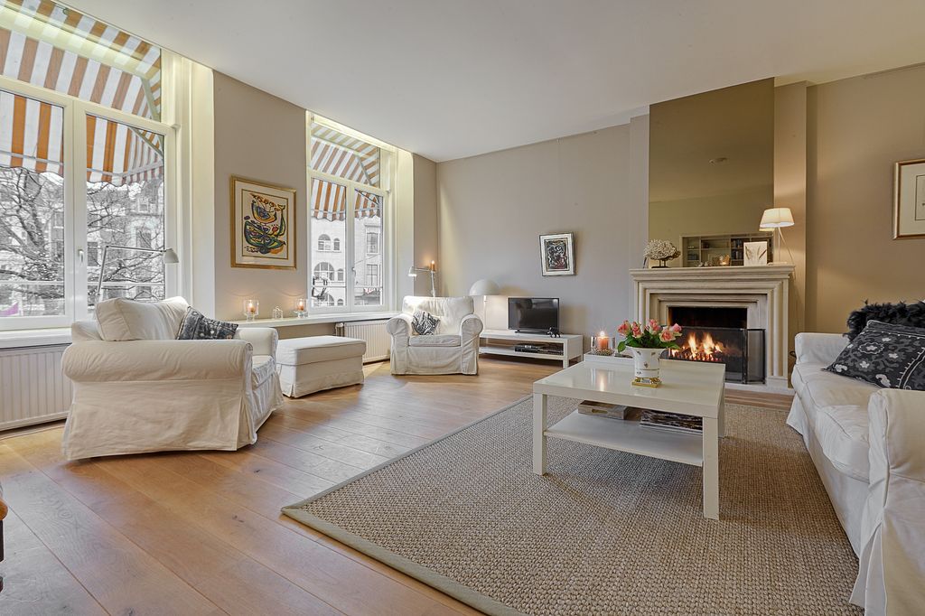 Property photo 2 of 25