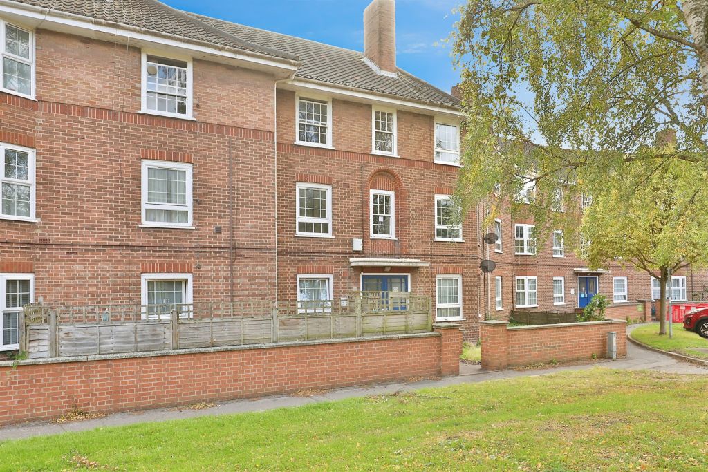 Property photo 1 of 16