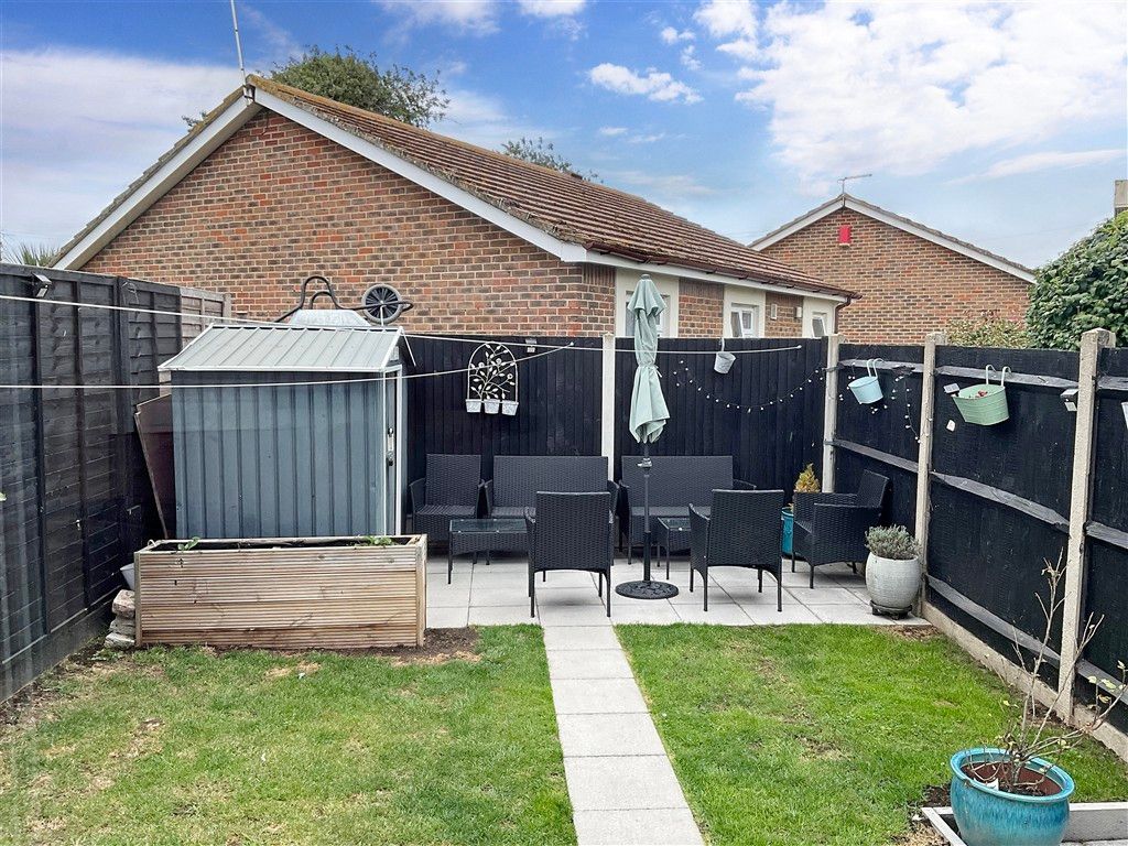 Property photo 2 of 4 Garden