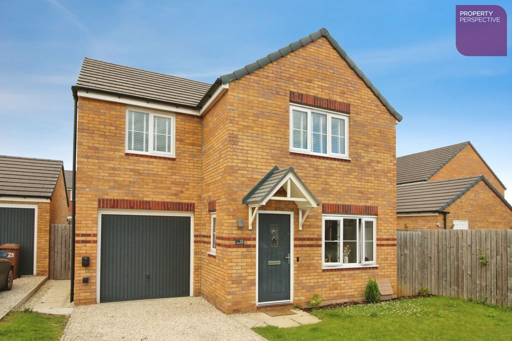 Property photo 1 of 12 Pbox-Img.Jpg