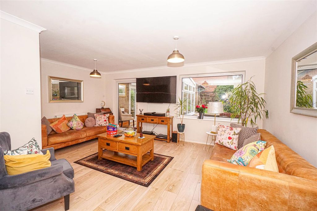 Property photo 3 of 20 Dsc06112.Jpg