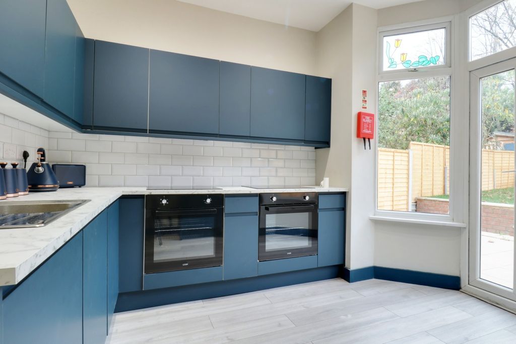 Property photo 3 of 14 4687512