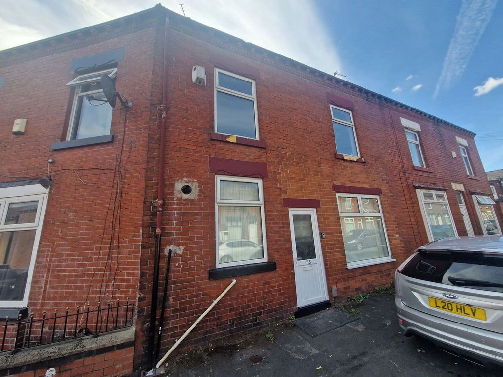 Property photo 1 of 12