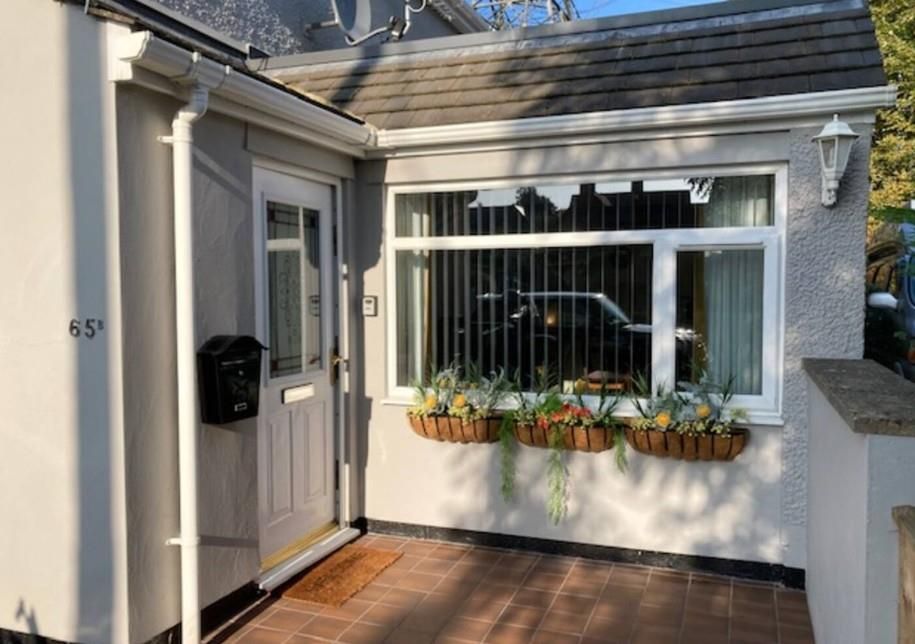 Property photo 2 of 5 Front