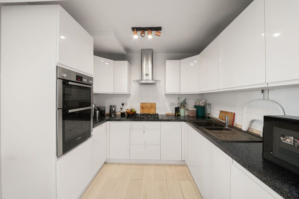 Property photo 3 of 13 Photo 15