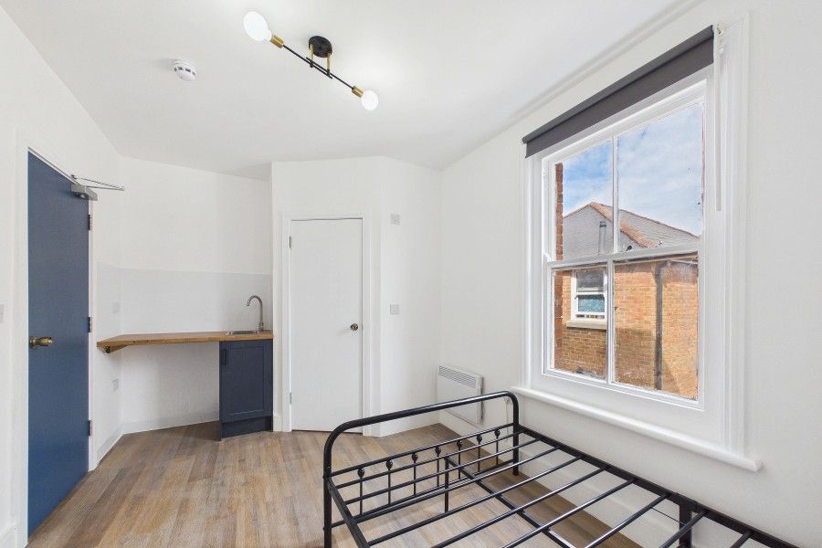 Property photo 3 of 7