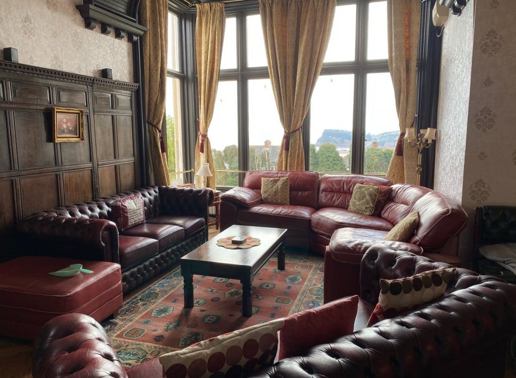 Property photo 2 of 24