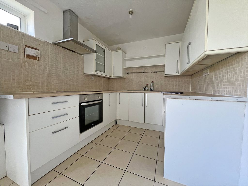 Property photo 2 of 10 Picture No. 08