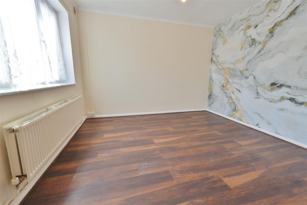 Property photo 3 of 11 Dsc00839.Jpg