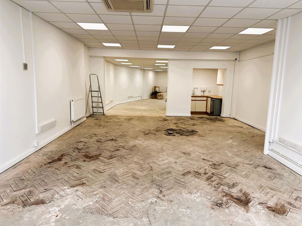 Property photo 3 of 17 Img_7423.Jpg