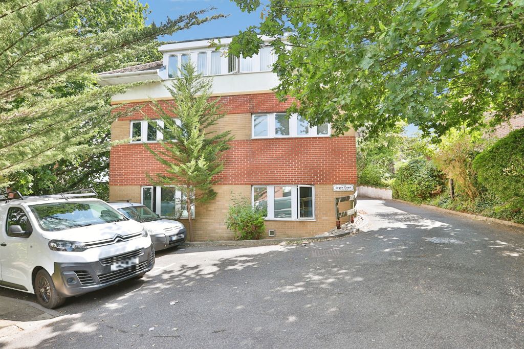 Property photo 1 of 19