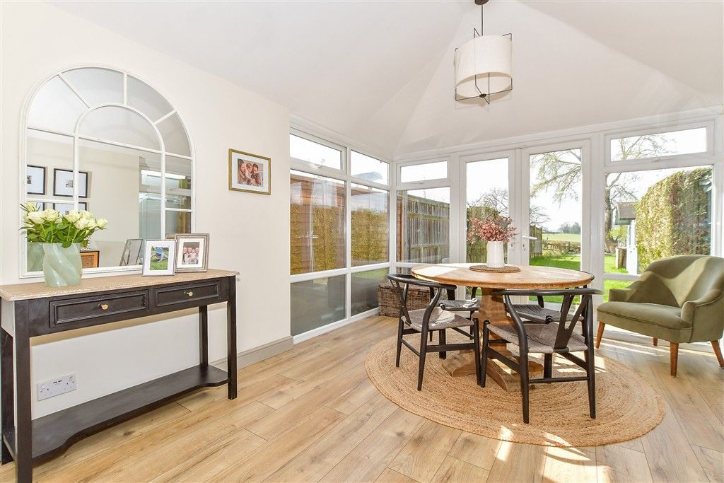 Property photo 3 of 13 Dining Area