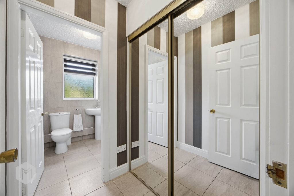 Additional image 15 of 4 bed detached house for saleNorthwold Drive, Bolton, Greater Manchester BL1