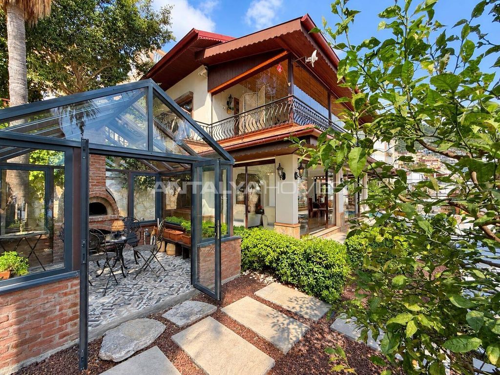 Property photo 3 of 60