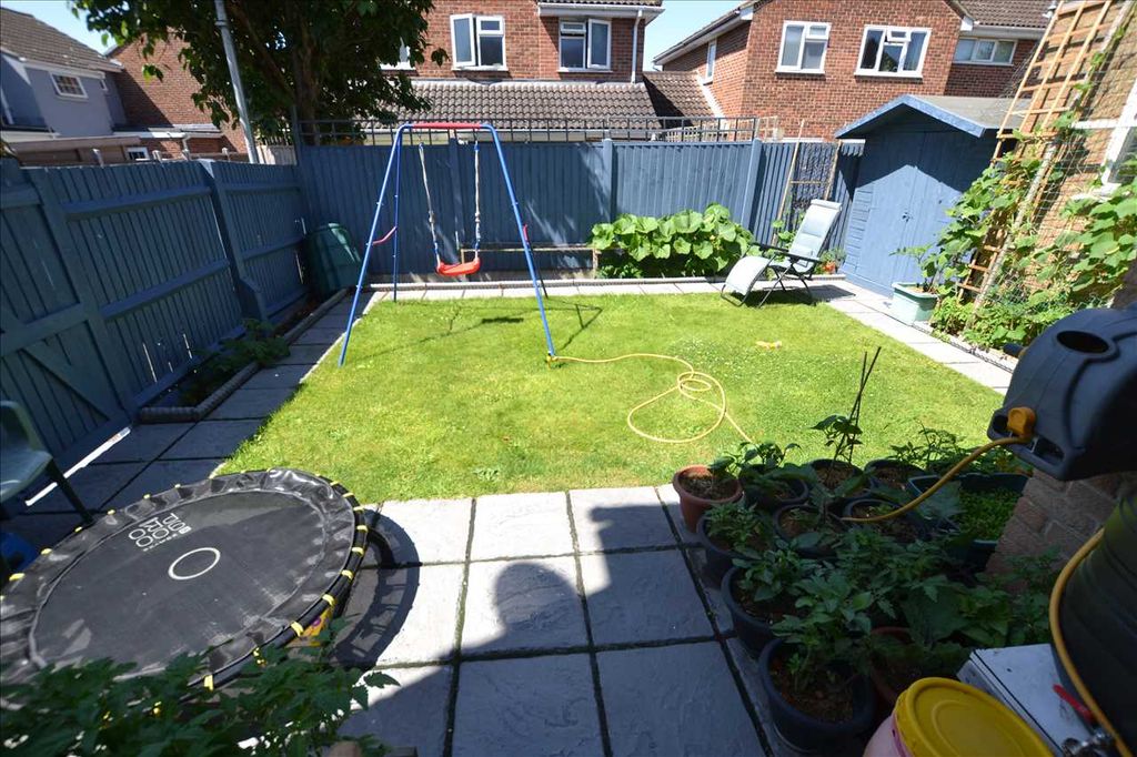 Property photo 2 of 12