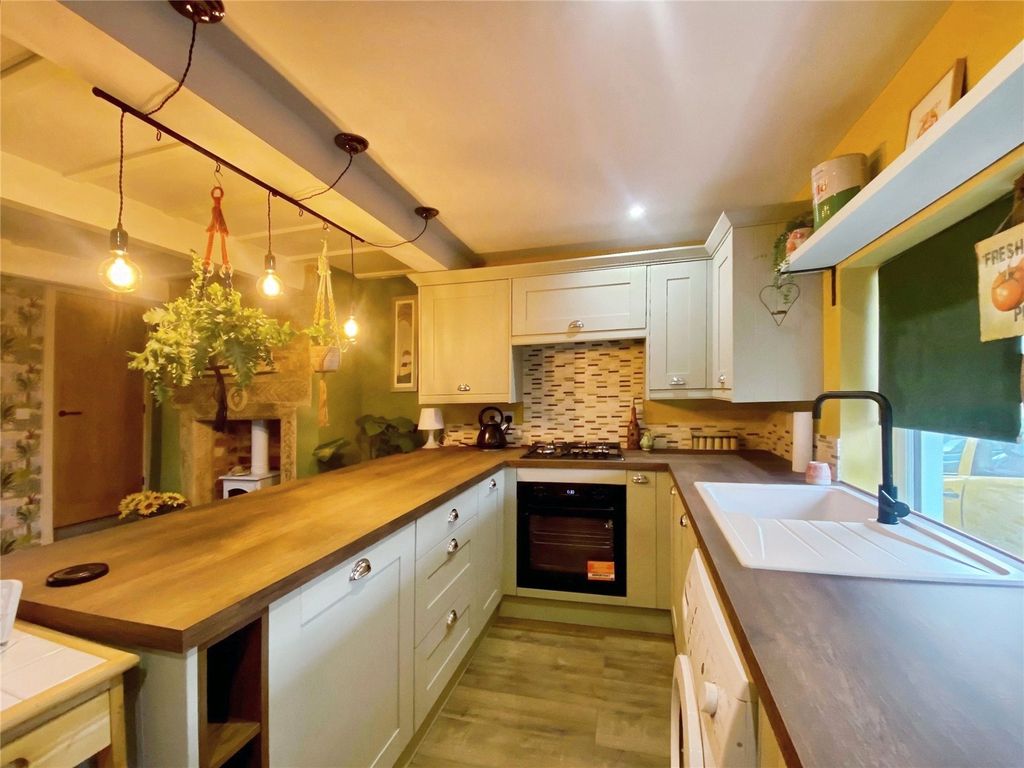 Property photo 2 of 16 Picture No. 16