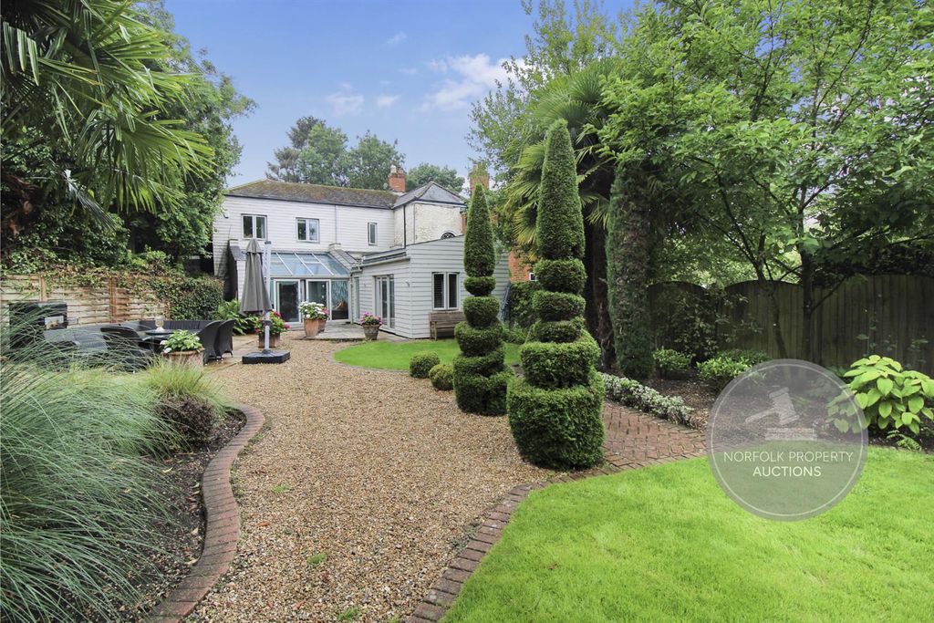 Property photo 1 of 52 The Old Rectory