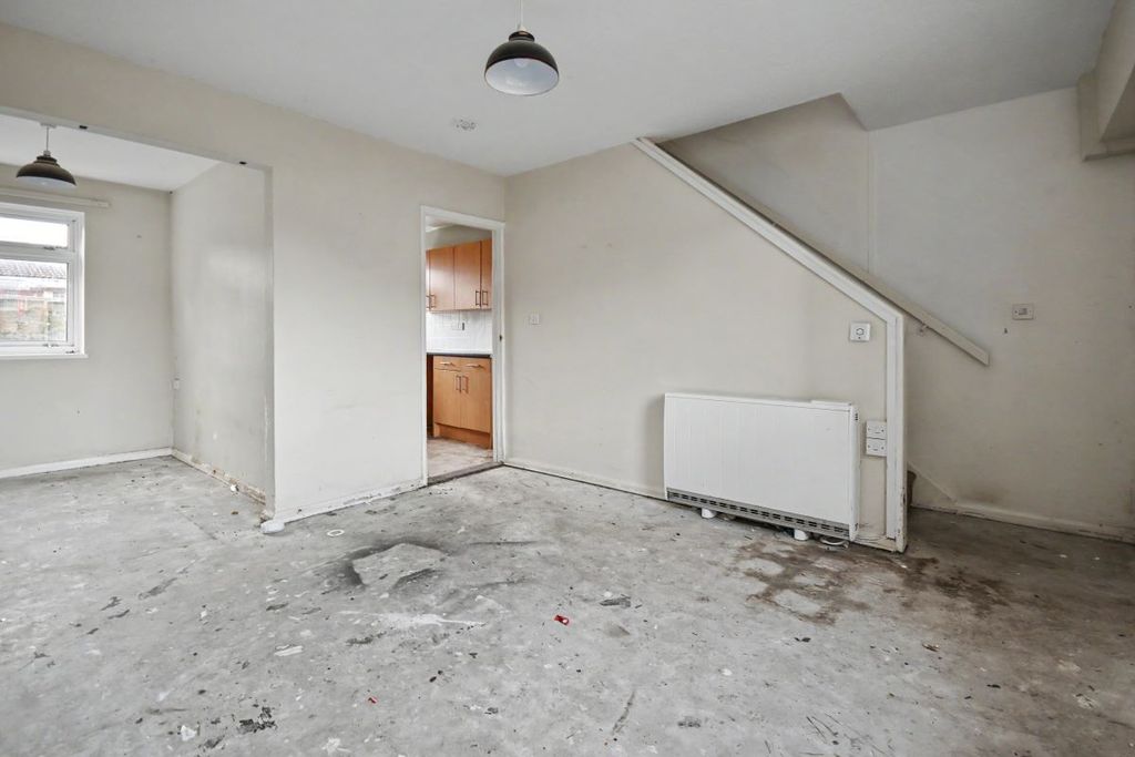 Property photo 3 of 10