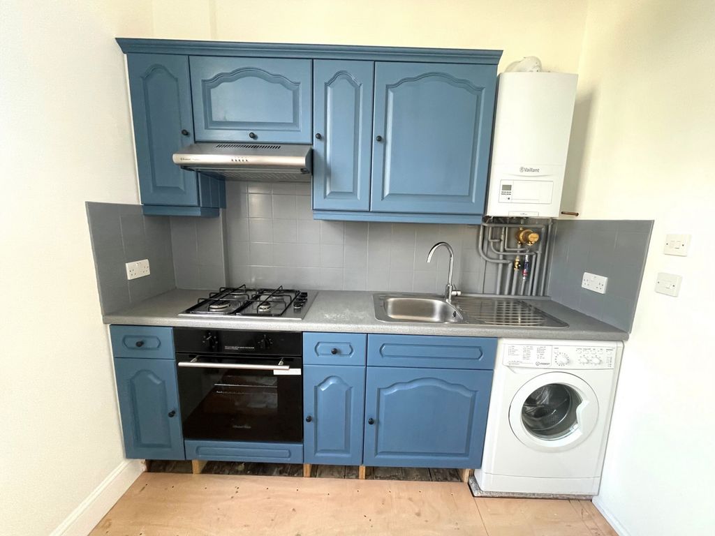 Property photo 3 of 6 Photo 3